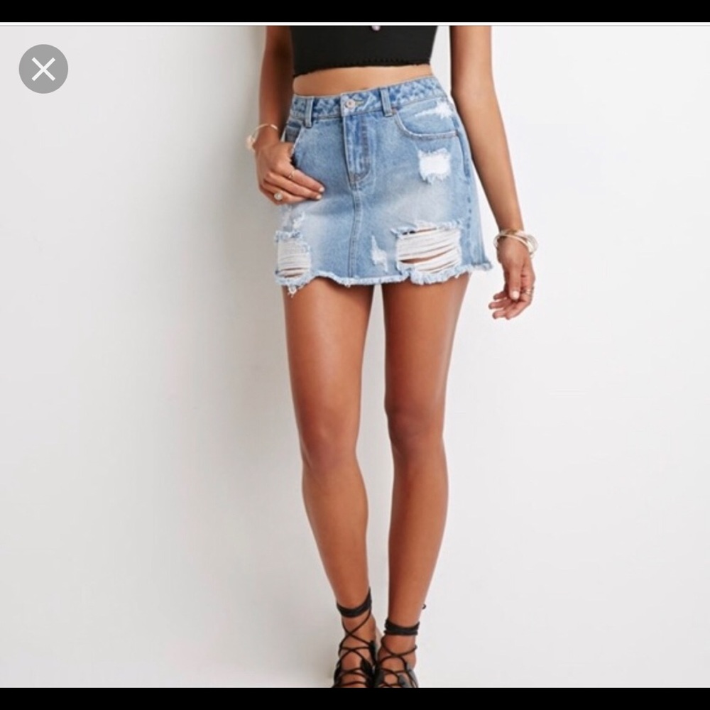 Denim distressed skirt